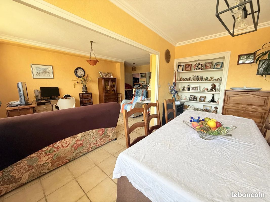Appartement 3 pièces 70 m² · à Saint-Étienne · 70 m² · 59 500 €