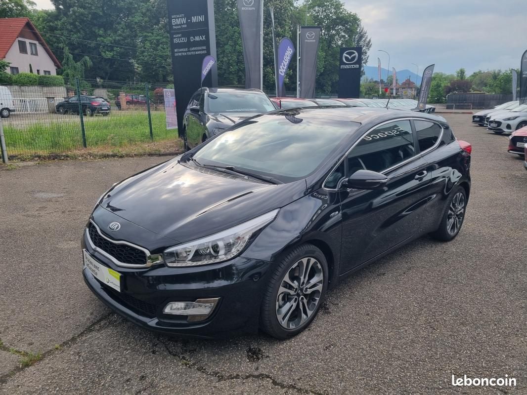 Kia Cee'd 1.6L GDI 135 ch BVM6 Premium (image 12)