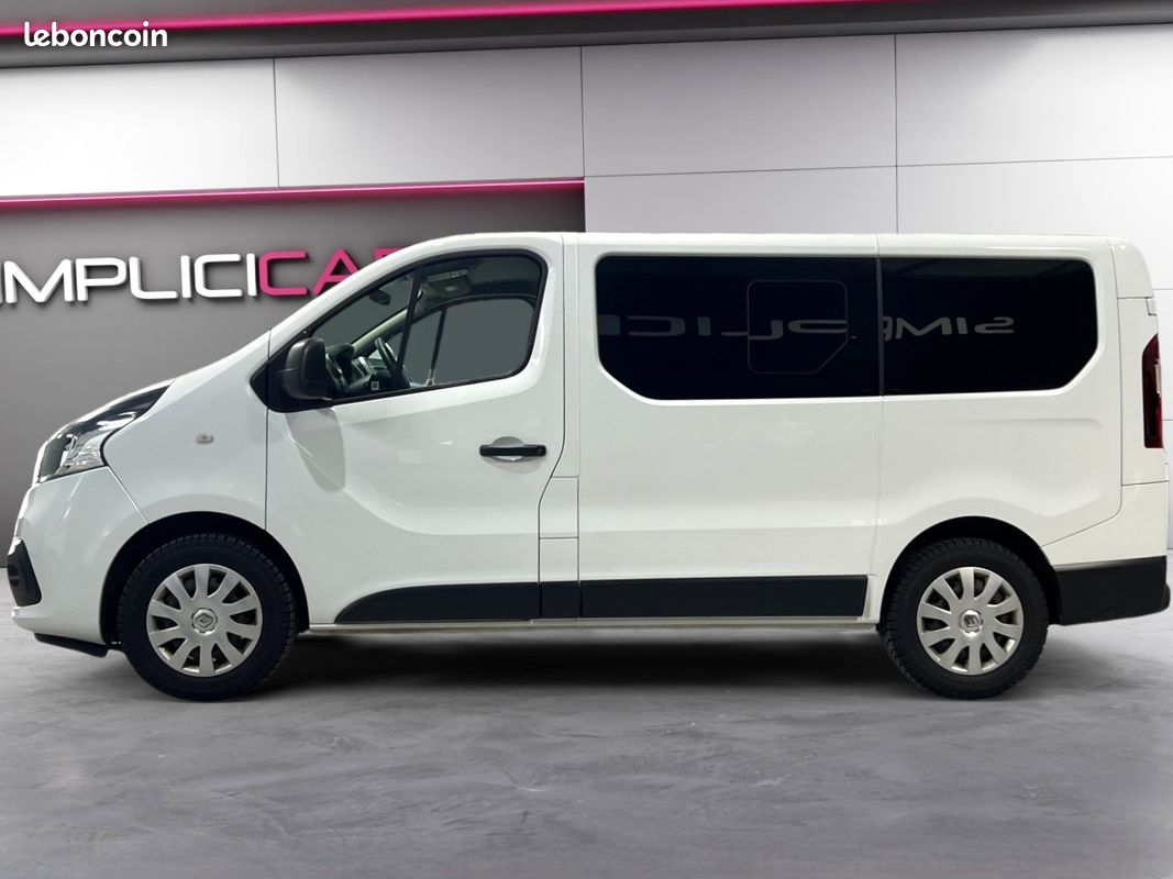RENAULT TRAFIC COMBI 9 PLACES 1.6 DCI LIFE 125Ch 9 Places (image 4)