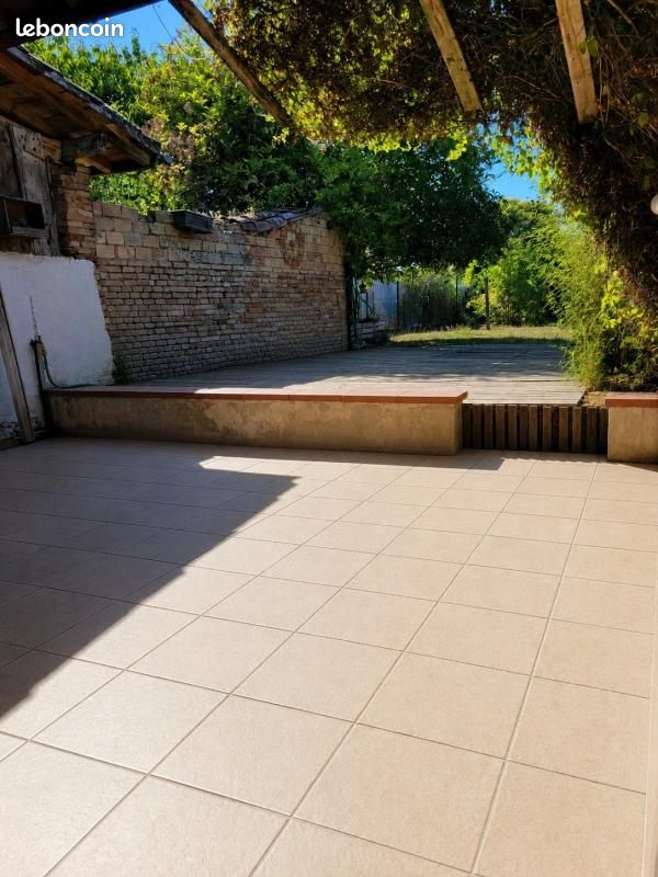 Maison 4 pièces 100 m² · à L'Isle-Jourdain · 100 m² · 890 €/mois