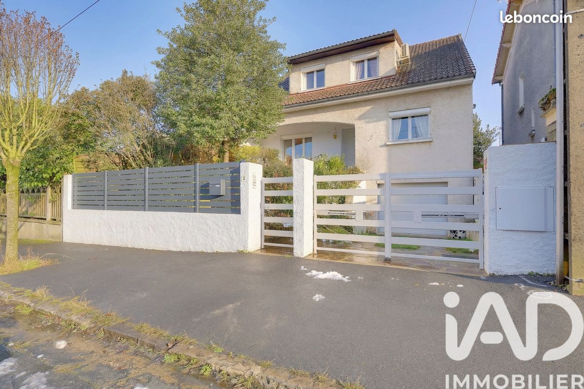 Maison 6 pièces 142 m² · à Gagny · 142 m² · 430 000 €