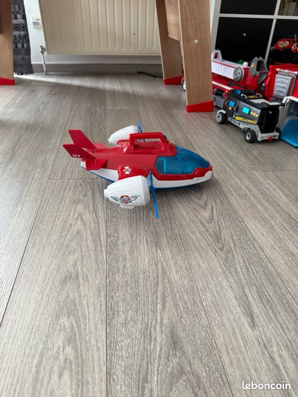 Avion pat patrouille (image 2)