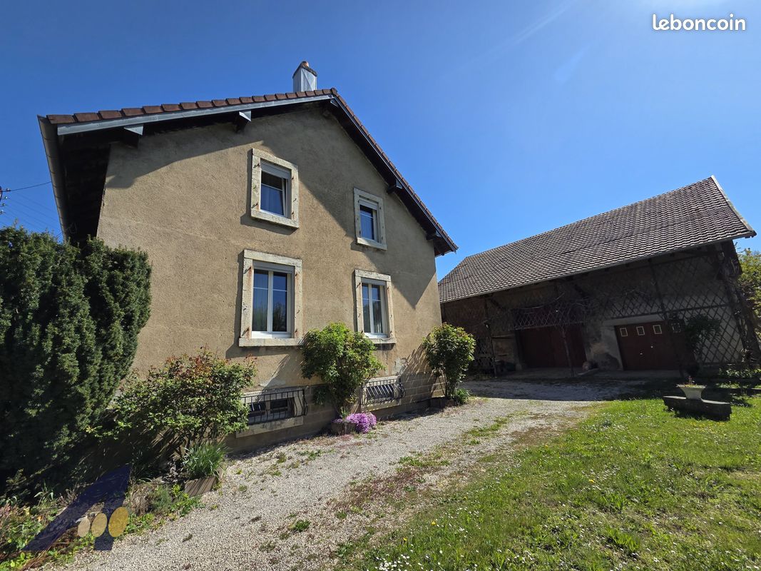 Maison 6 pièces 130 m² · à Fesches-le-Châtel · 130 m² · 162 000 €