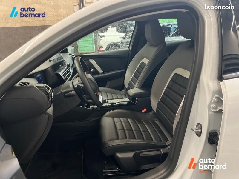 Citroen C4 1.2 Hybride 145ch MAX e-DCS6 (image 9)