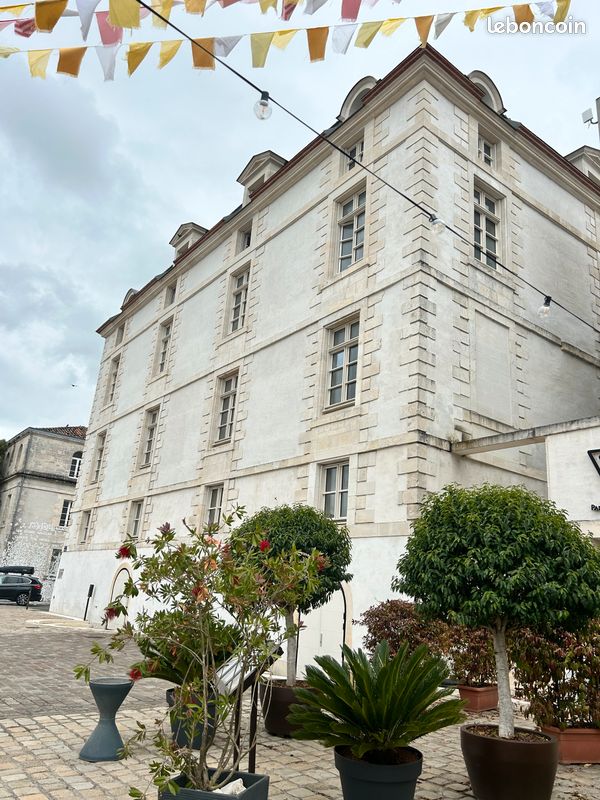 Appartement 1 pièce 36 m² · à Rochefort · 36 m² · 555 €/mois