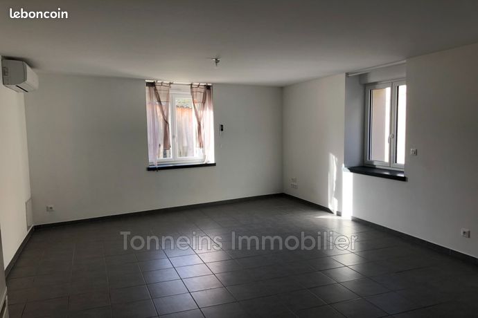 Appartement a louer paris-1er-arrondissement - 316 m2 - Surfyn