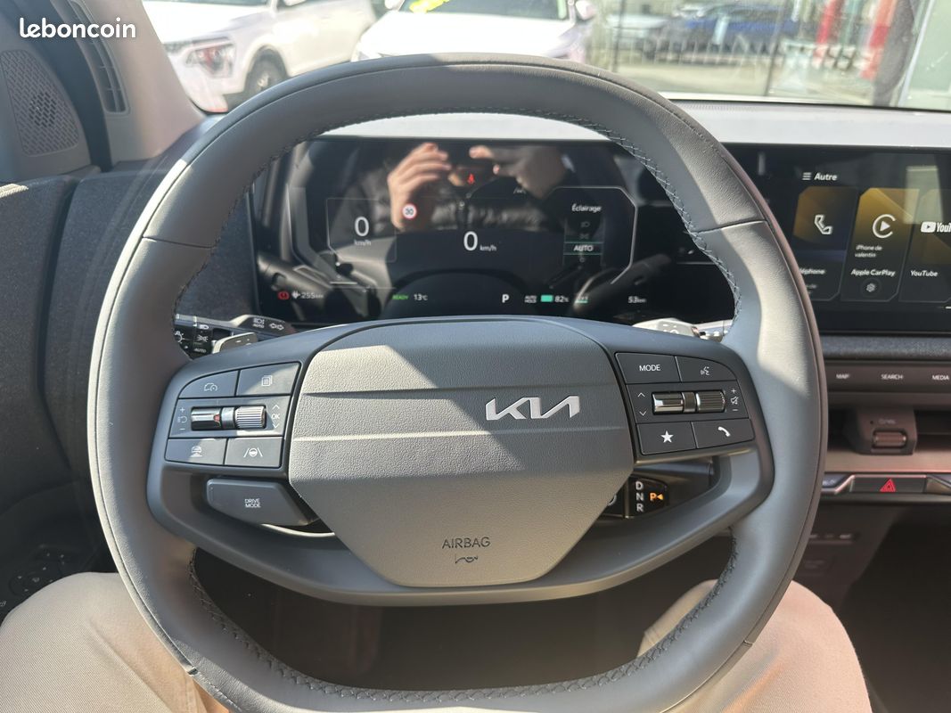 KIA EV2 107,8 kW (145 ch) Autonomie Standard 42.2 kWh Earth (image 10)