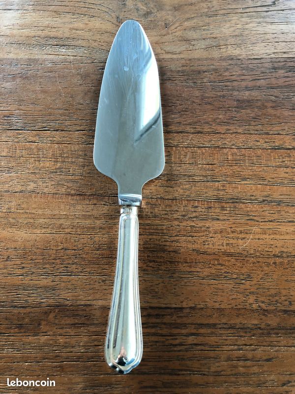 1 cuillère a glace CHRISTOFLE modèle SPATOURS métal argenté