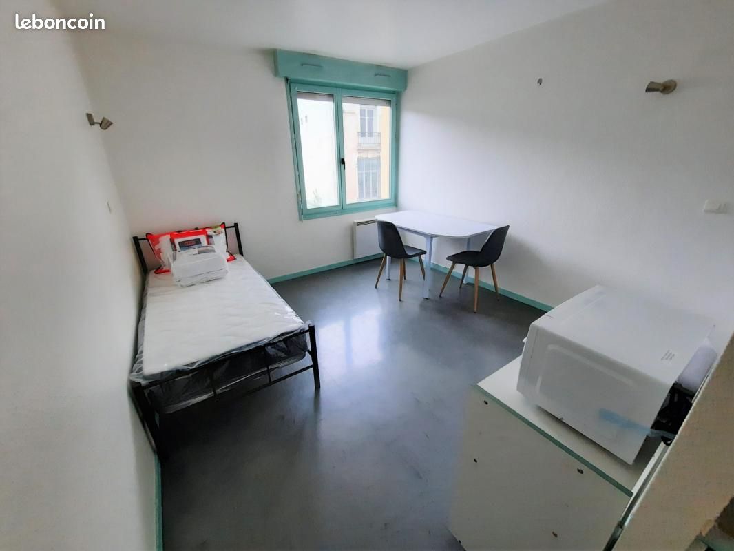 Appartement 1 pièce 20 m² · à Dole · 20 m² · 358 €/mois