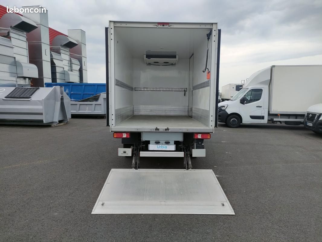 Iveco Daily CHASSIS CABINE FRIGO 12M3 160 CV ROUES JUMELEES HAYON CAISSE CAZAUX GROUPE THERMOKING... (image 8)