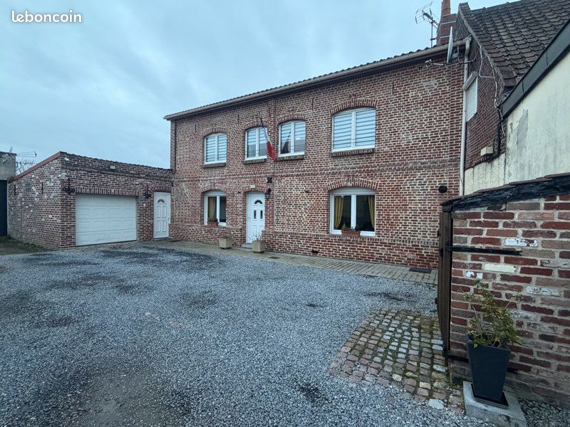 Maison 5 pièces 133 m² · à Roost-Warendin · 133 m² · 230 000 €