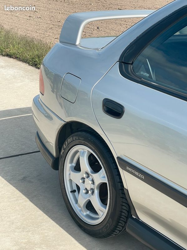 Subaru Impreza 2.0 GT Turbo AWD 1999 | 1 Propriétaire | 88.000KM | Collector (image 8)