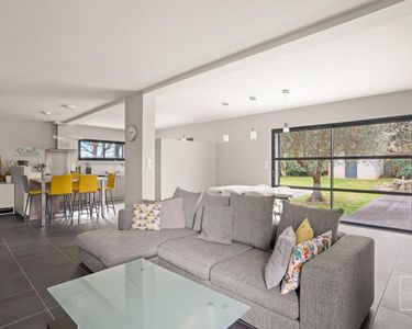 Maison 840 000 € - 161 m²