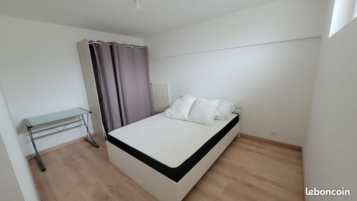 Maison 5 pièces 10 m² · à Brest · 10 m² · 460 €