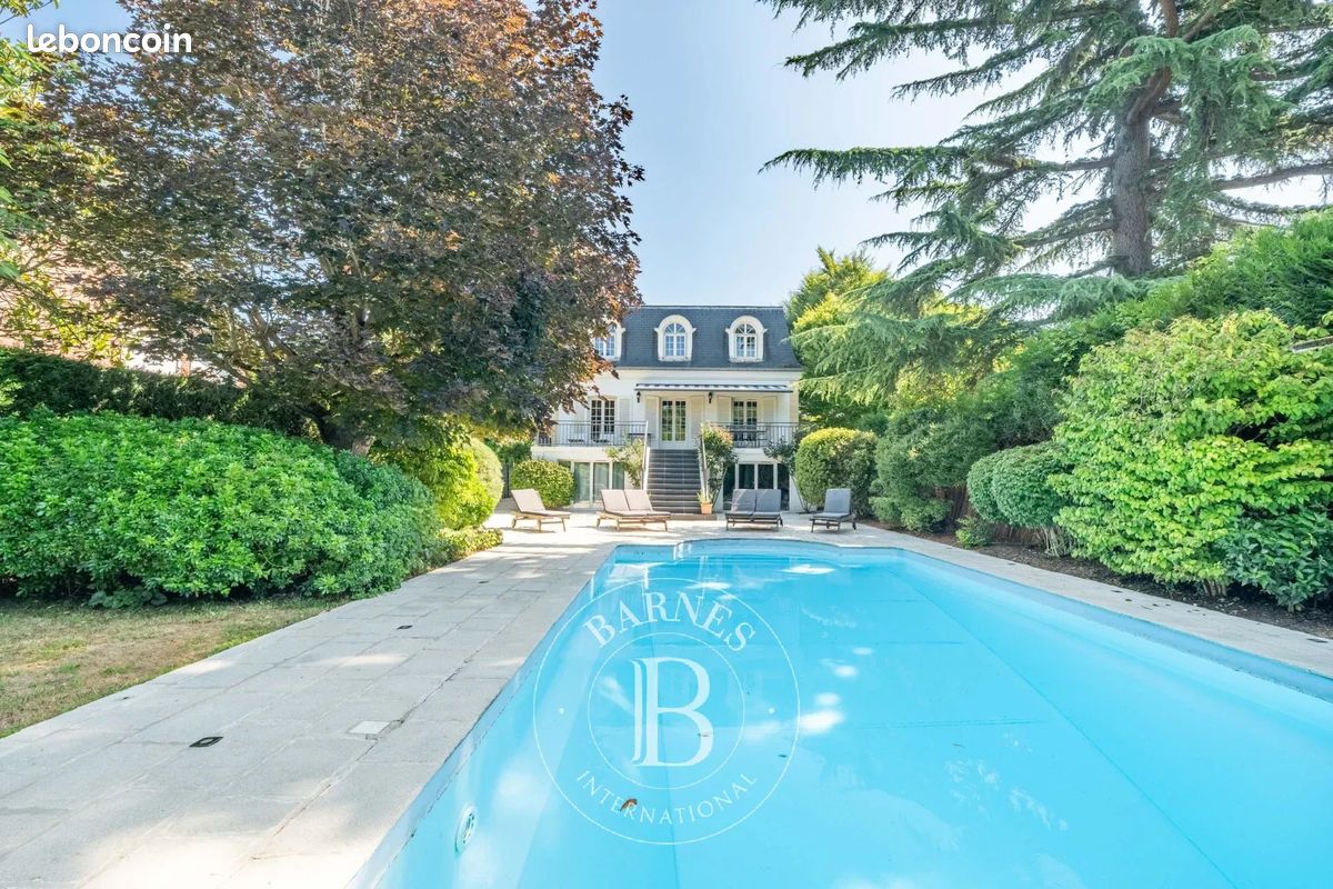 Maison 7 pièces 259 m² · à Villennes-sur-Seine · 259 m² · 1 800 000 €