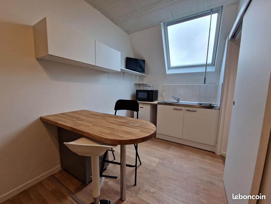 Appartement a louer saint-pierre-des-corps - 1 pièce(s) - 25 m2 - Surfyn