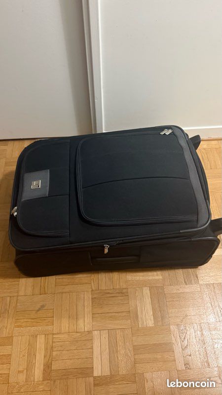 VALISE Delsey 60cm noir tissu (image 2)