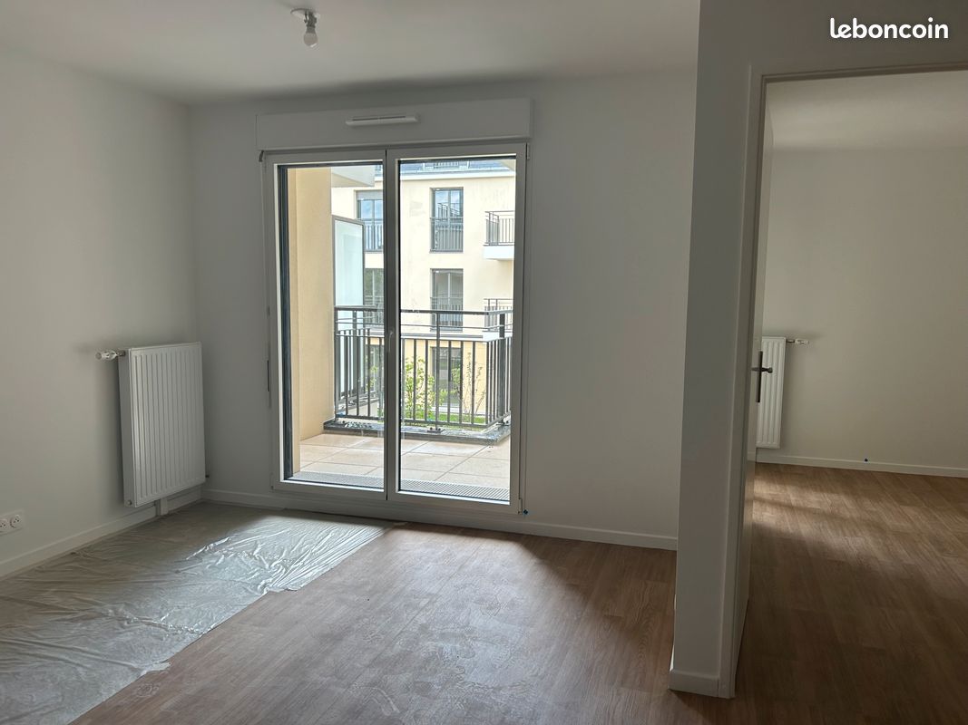 Appartement 2 pièces 40 m² · à Dourdan · 40 m² · 780 €