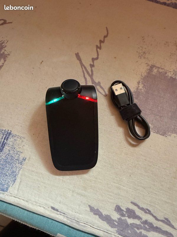 Parrot mini kit Bluetooth (image 1)