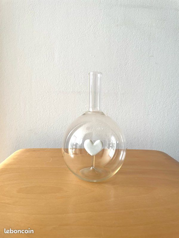 Vase Christian Tortu soliflore verre soufflé cœur (image 7)
