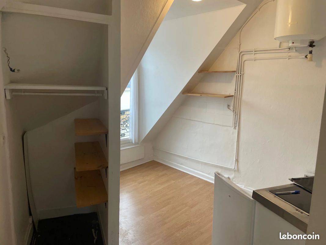 Appartement 1 pièce 15 m² · à Paris · 15 m² · 725 €