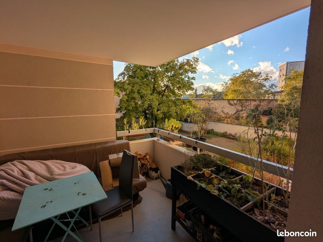 Appartement 3 pièces 77 m² · à Lyon · 77 m² · 1 090 €/mois