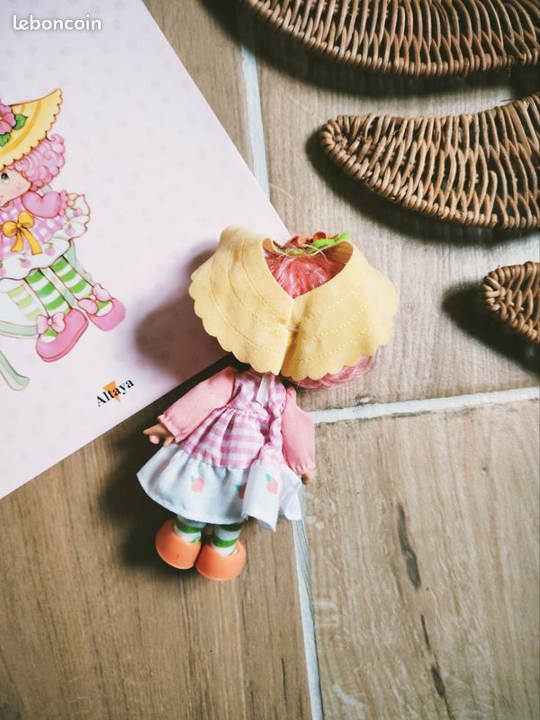 Figurine Strawberry Shortcake – Charlotte Aux Fraises 14 Cm – Altaya (occasion)