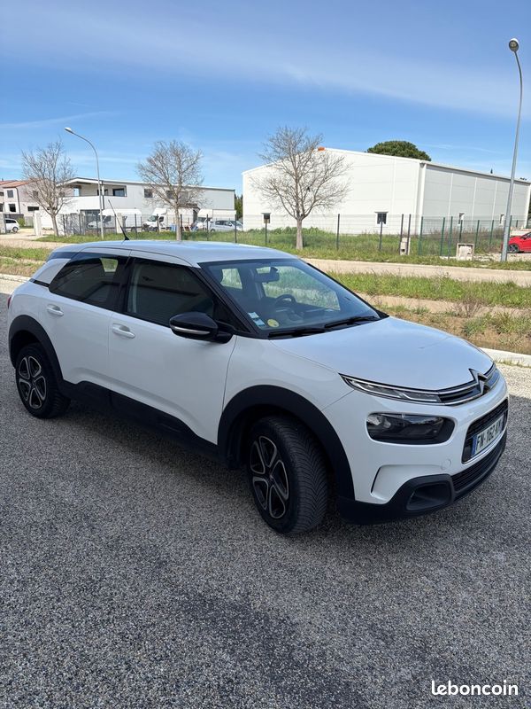Citroën C4 CACTUS BLUE HDI BVM6 Feel (image 2)