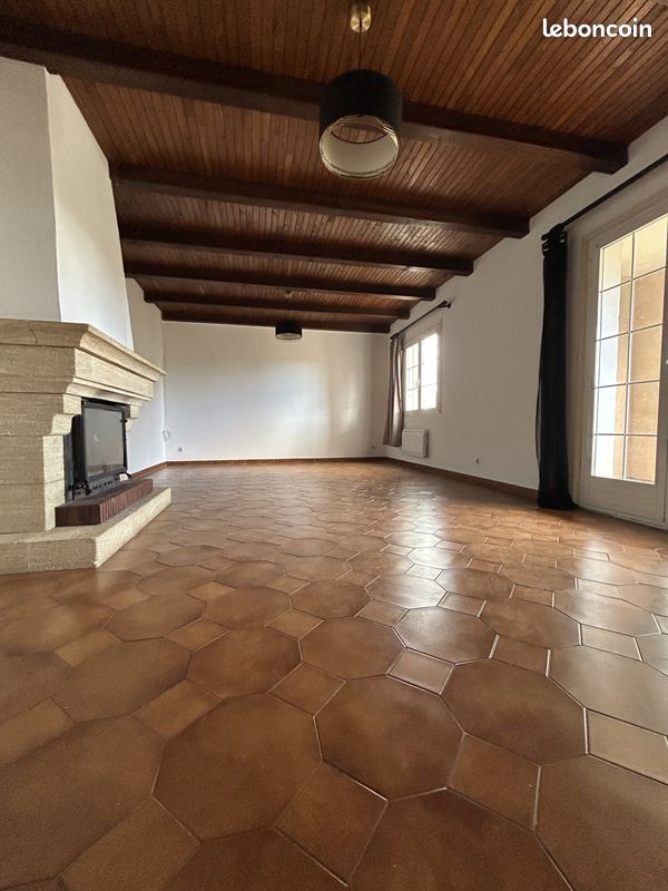 Appartement 5 pièces 100 m² · à Penta-Di-Casinca · 100 m² · 240 000 €
