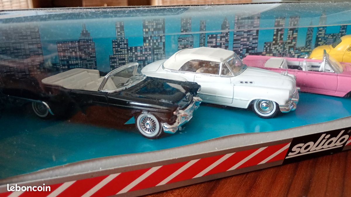 Lot De 21 Miniatures Solido, Yatming, Dinky – Échelle 1/43 – Modèles Américains (Ford, Chevrolet) – Occasion