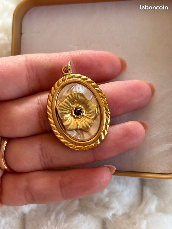 Magnifique pendentif vintage or (image 1)