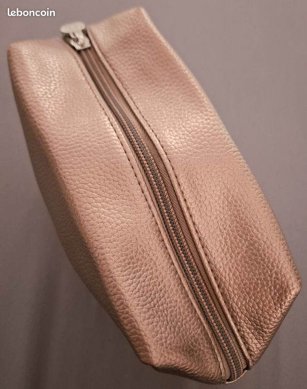 Pochette rectangulaire similicuir cuir bronze format 9 × 12 x 17cm (image 5)