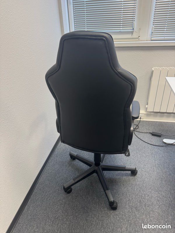 Chaise de bureau confortable et gaming cuir (image 3)