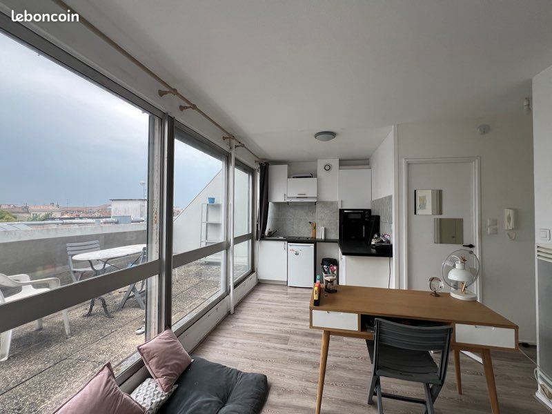 Appartement 1 pièce 20 m² · à Bordeaux · 20 m² · 590 €