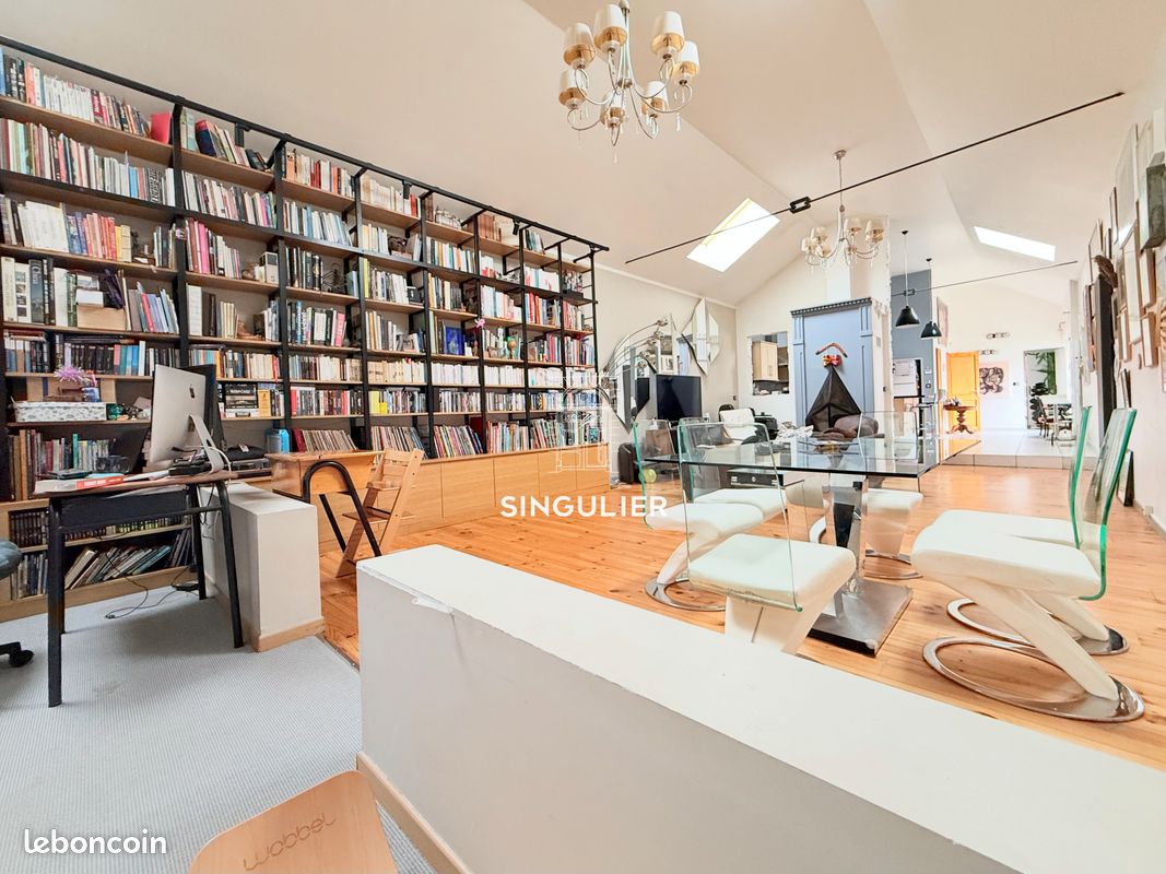 Appartement 6 pièces 166 m² · à Lille · 166 m² · 280 000 €