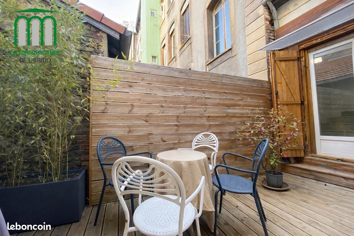 Appartement 6 pièces 117 m² · à Saint-Étienne · 117 m² · 225 000 €