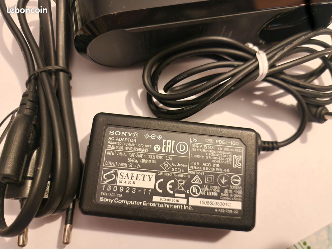 Chargeur manettes sony PS4 (image 2)