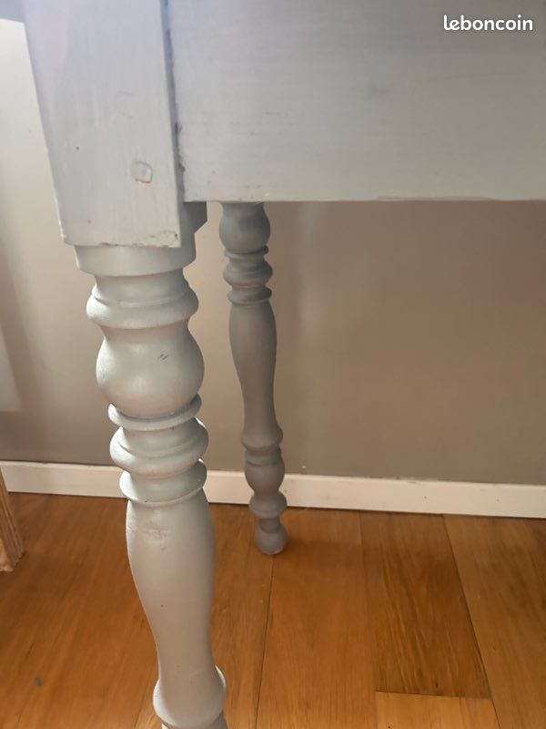 Table bois étudiant ou d’appoint (image 3)