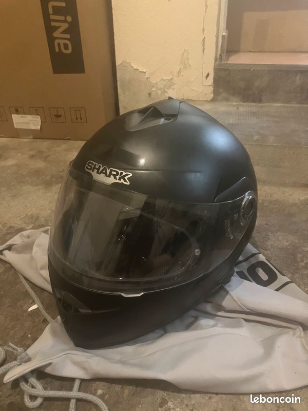Casque intégral Shark (image 1)