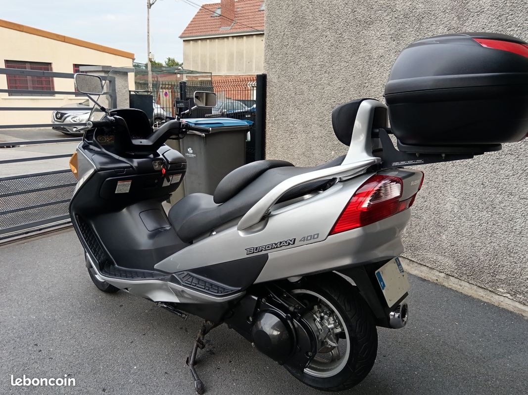 Suzuki burgman 400 Motos