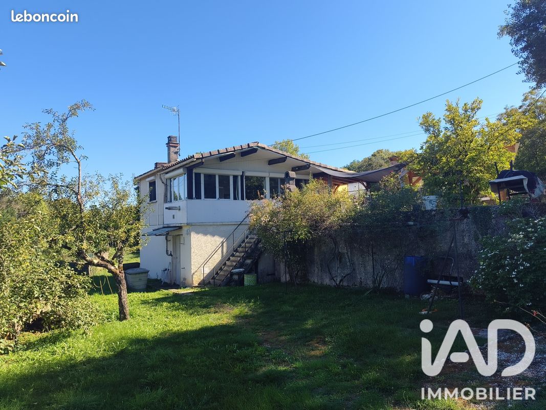 Maison 3 pièces 55 m² · à Gramat · 55 m² · 80 000 €