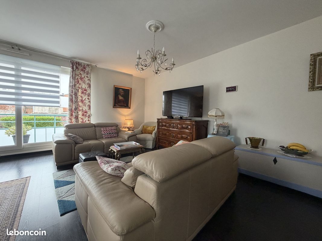 Appartement 3 pièces 79 m² · à Armentières · 79 m² · 183 000 €