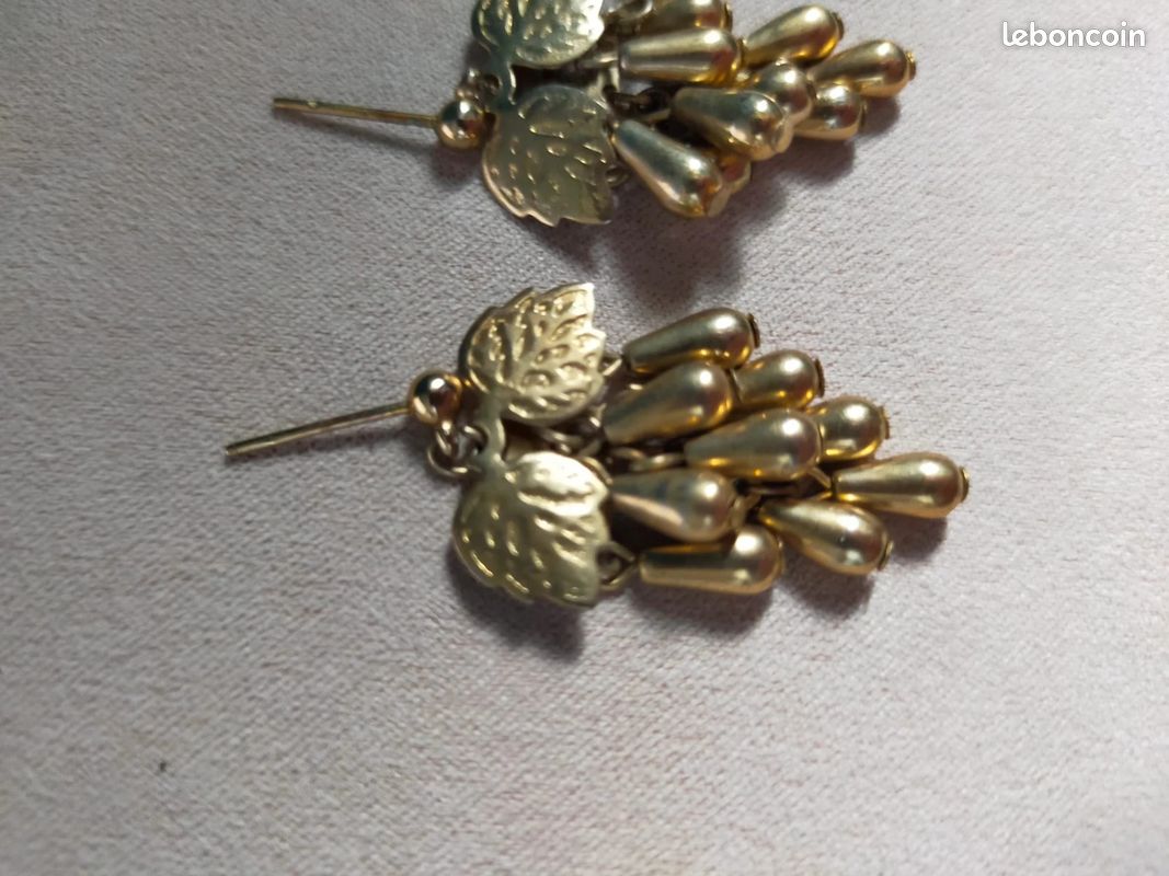 Boucles D'oreilles Vintage Années 70 - Nœud Et Grappes - Style Rétro Impeccable