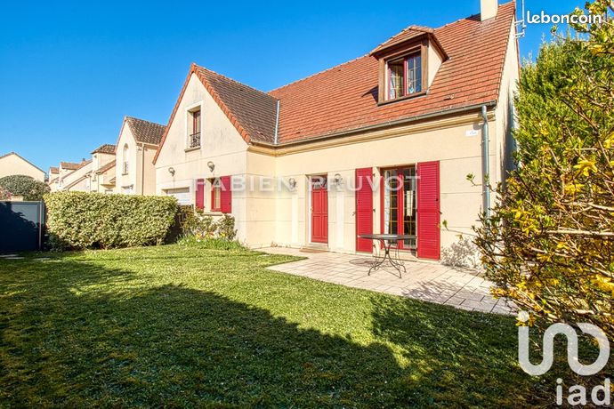 Maison 7 pièces 145 m²