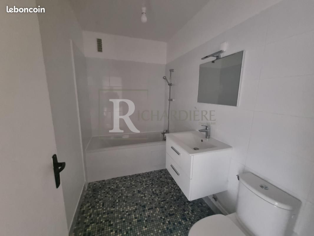 Appartement 2 pièces 46 m² · à Villebon-sur-Yvette · 46 m² · 900 €/mois