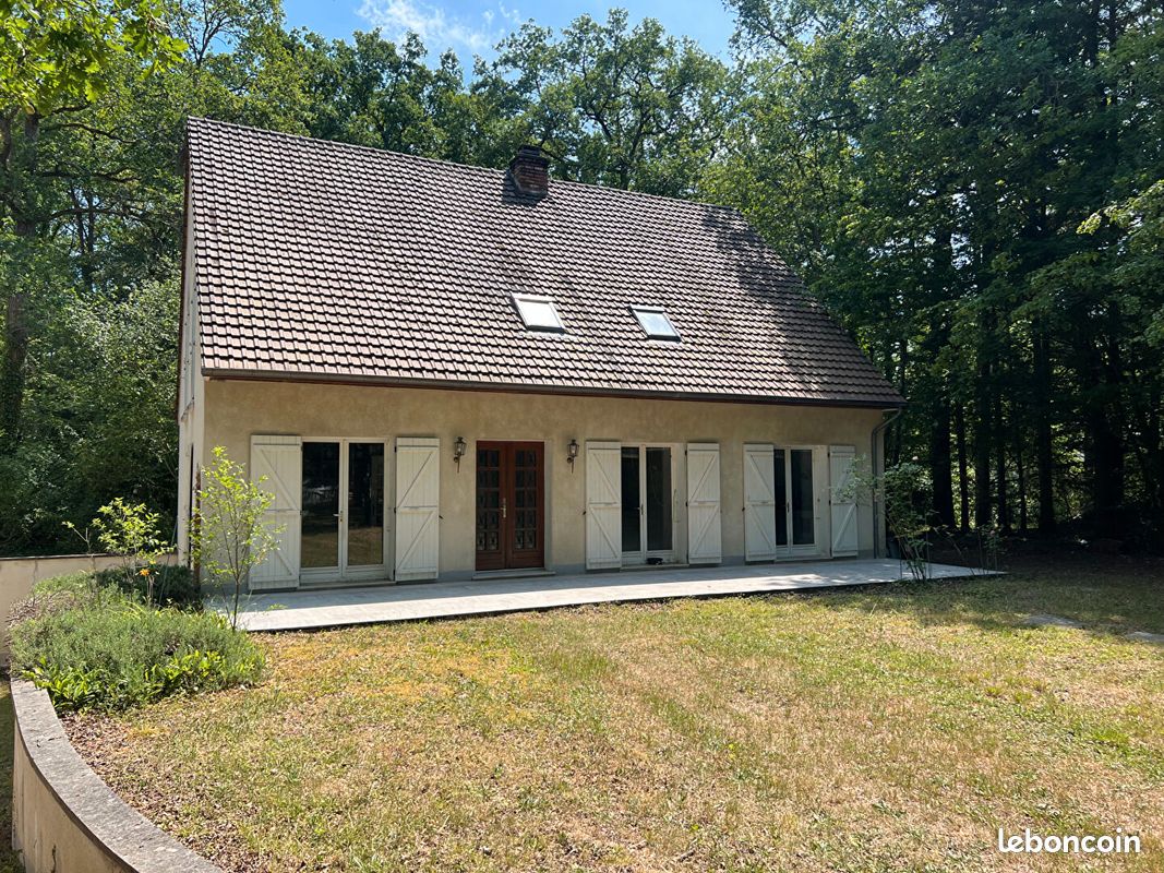 Maison 8 pièces 190 m² · à Lamorlaye · 190 m² · 660 000 €