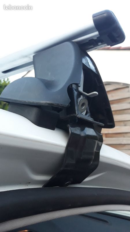 Location barres de toit peugeot 308 et 308 SW type 2 - Autres services