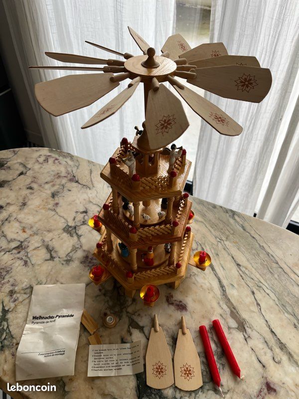 Pyramide de Noël (image 1)