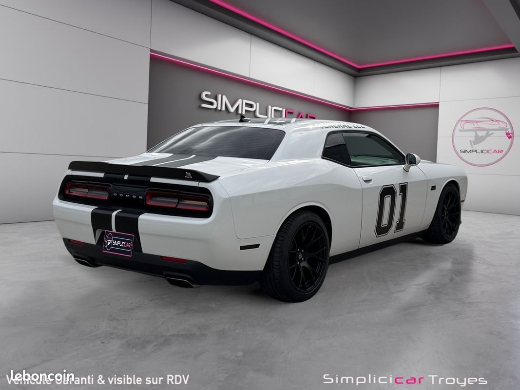 DODGE CHALLENGER SRT 392 6.4 "IMMAT FRANCE PAS DE MALUS" SCAT PACK SHAKER 492Ch Garantie 12 mois (image 7)