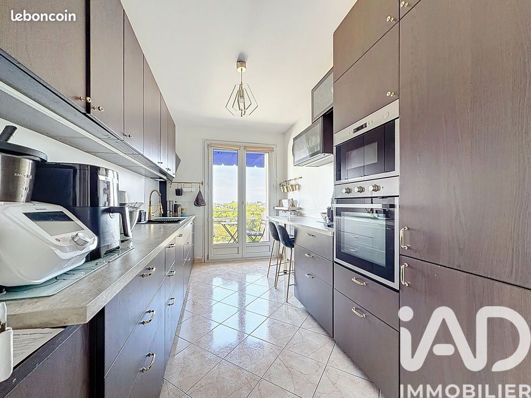 Appartement 5 pièces 115 m² · à Tours · 115 m² · 246 900 €
